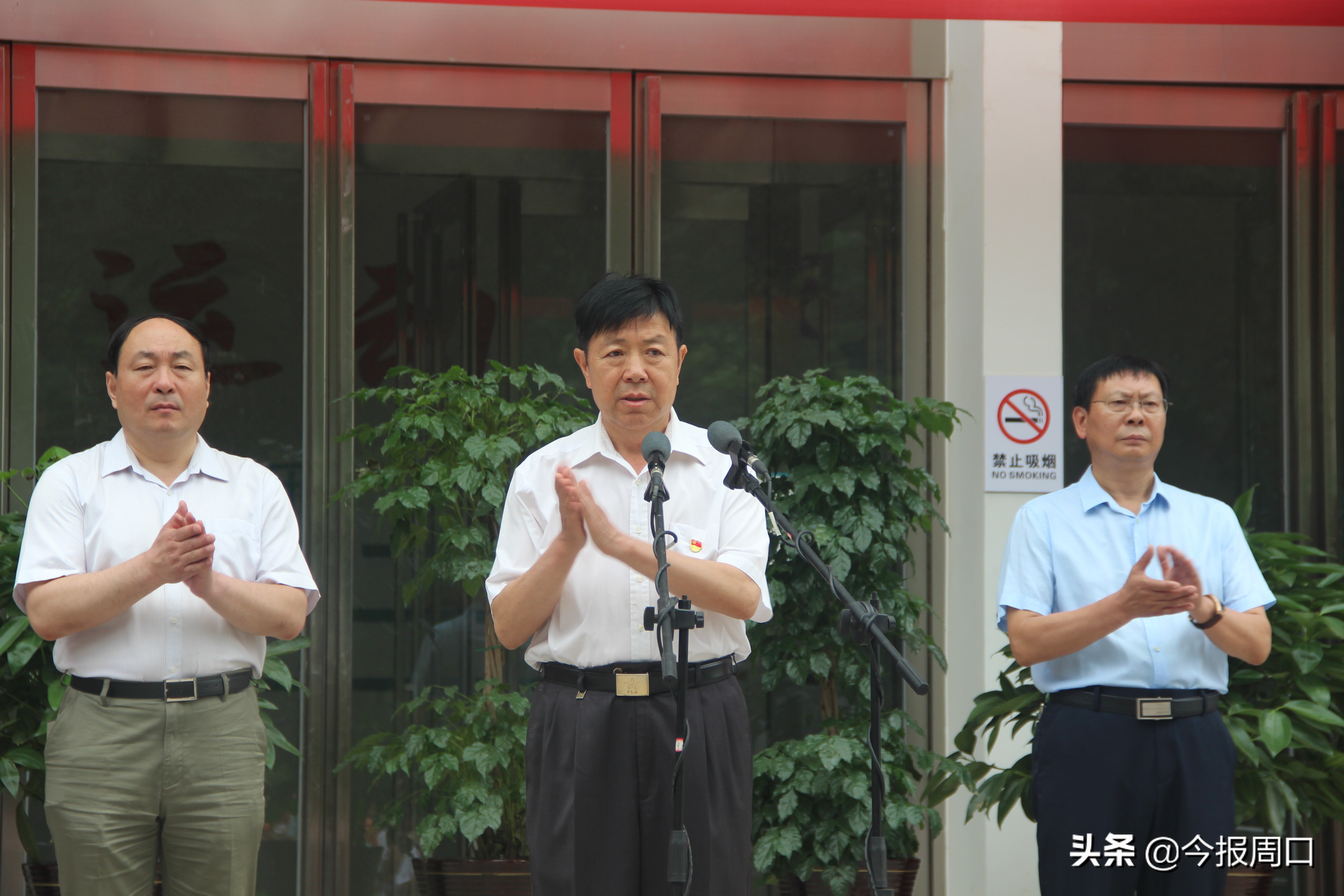 “学党史 知党恩 跟党走”周职高校举办师生书画作品展